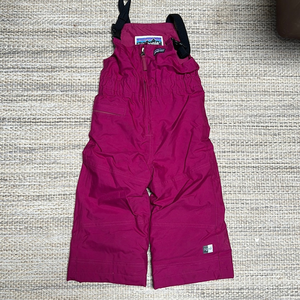Patagonia magenta color, Fuscia, kids girls snow bibs, snow pants, ski pants